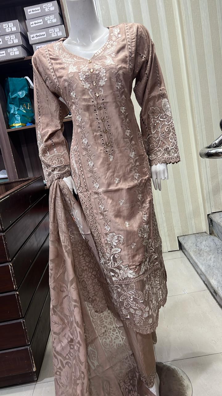 SS26 Viscose SalwarKameez Nude - Image 3