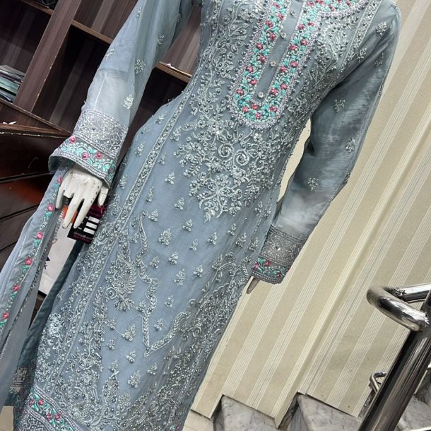 Alternative view of SS10 Fancy Plazzo Suits Grey