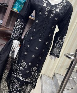 Alternative view of SS26 Viscose SalwarKameez Black